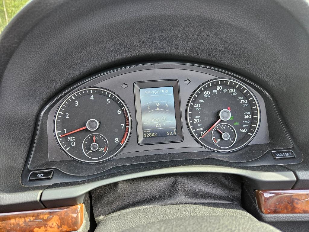 2012 Volkswagen Eos Lux SULEV photo