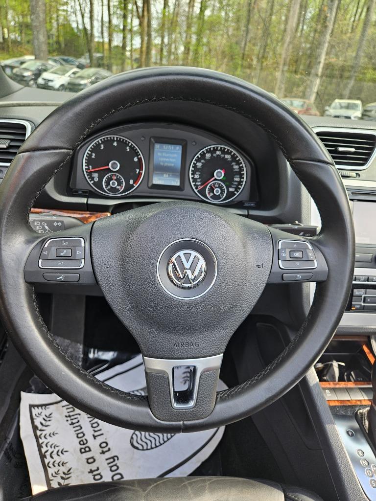 2012 Volkswagen Eos Lux SULEV photo