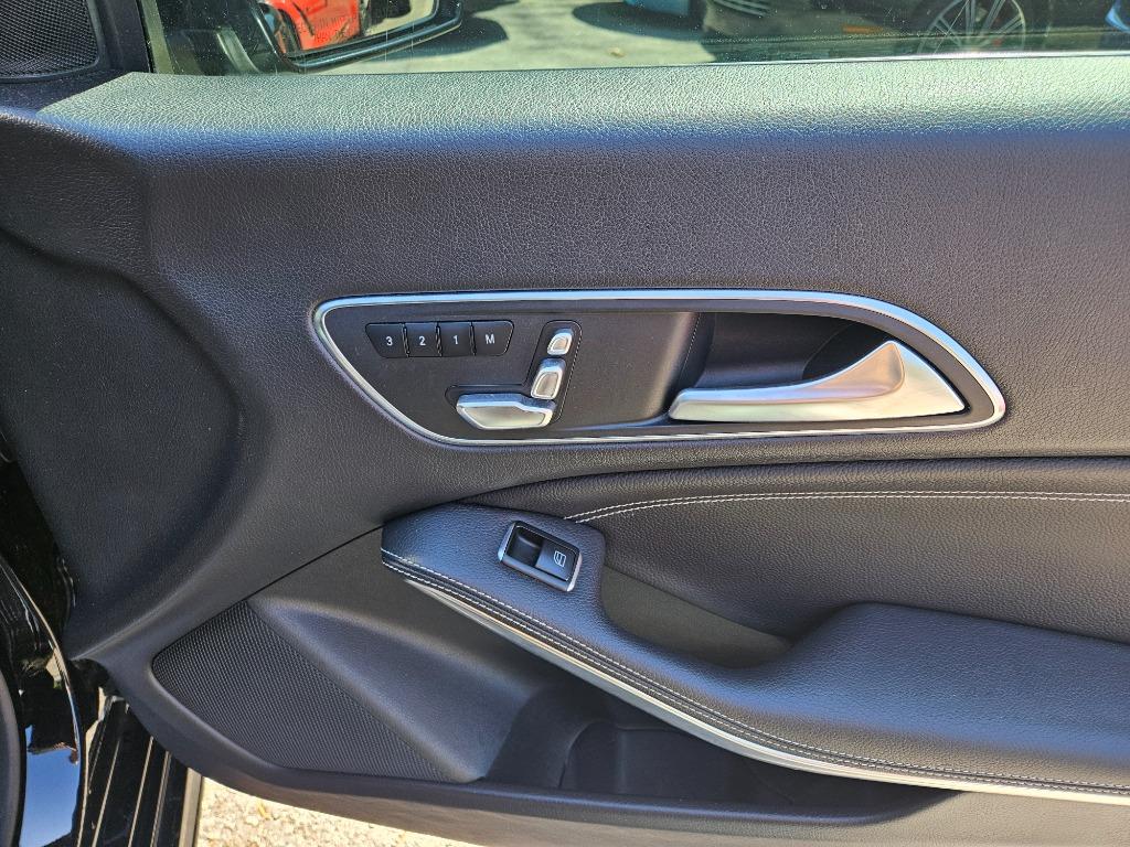 2018 Mercedes-Benz cla CLA250 photo