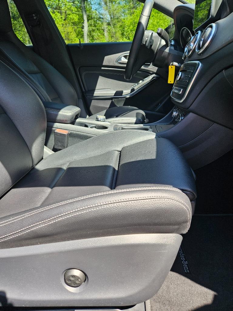 2018 Mercedes-Benz cla CLA250 photo