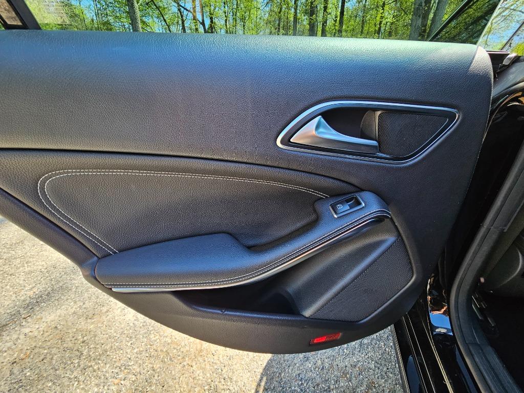 2018 Mercedes-Benz cla CLA250 photo