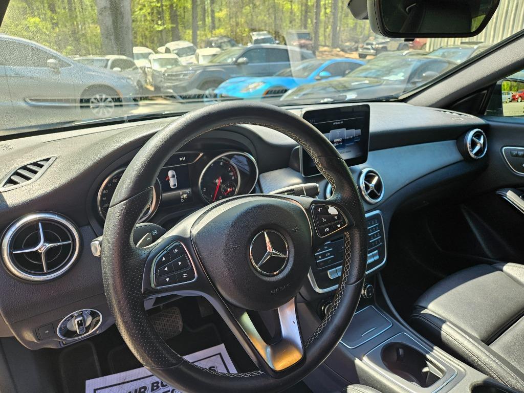 2018 Mercedes-Benz cla CLA250 photo