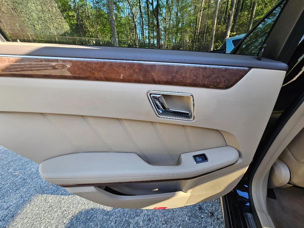 2011 Mercedes-Benz E-Class - $6,875