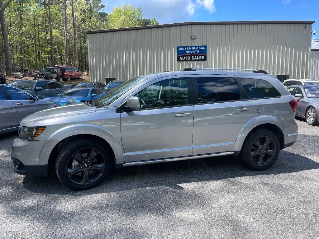 2018 Dodge Journey Crossroad photo