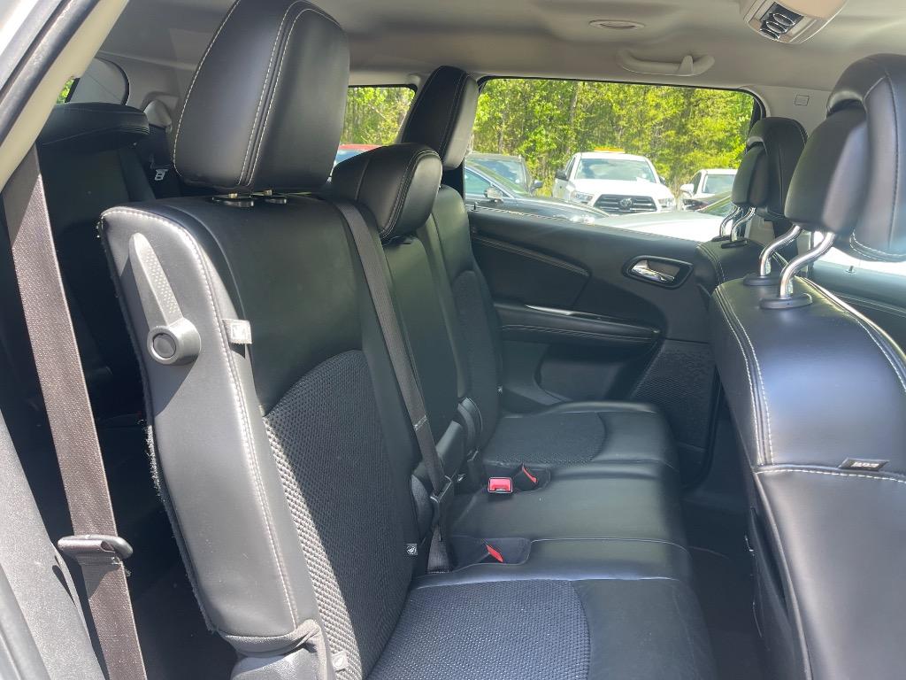 2018 Dodge Journey Crossroad photo