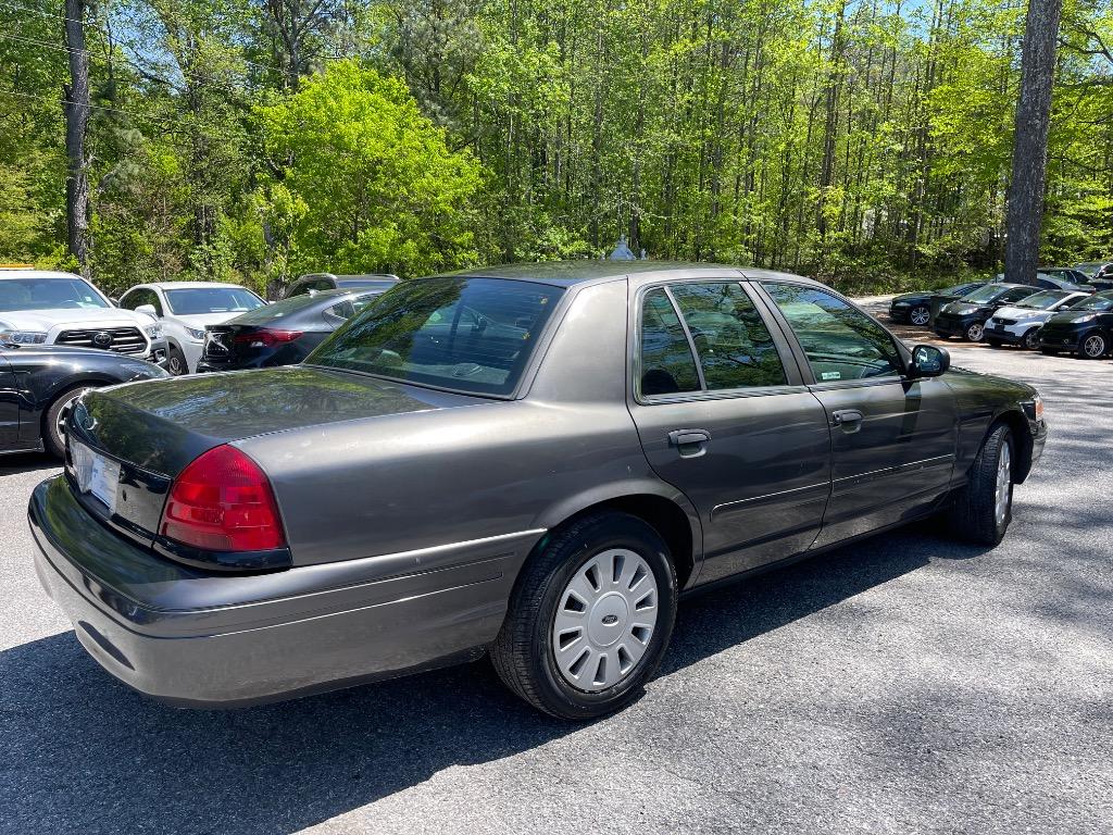 2006 Ford Crown Victoria Police Interceptor photo