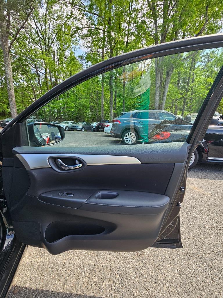 2018 Nissan Sentra S photo
