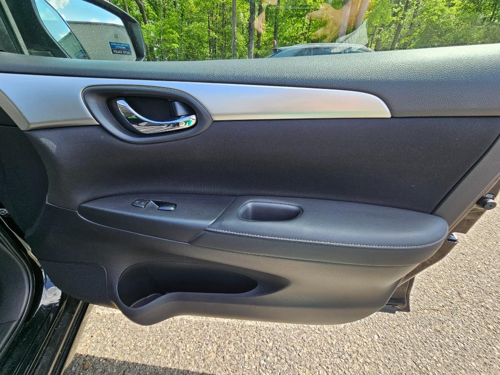 2018 Nissan Sentra S photo
