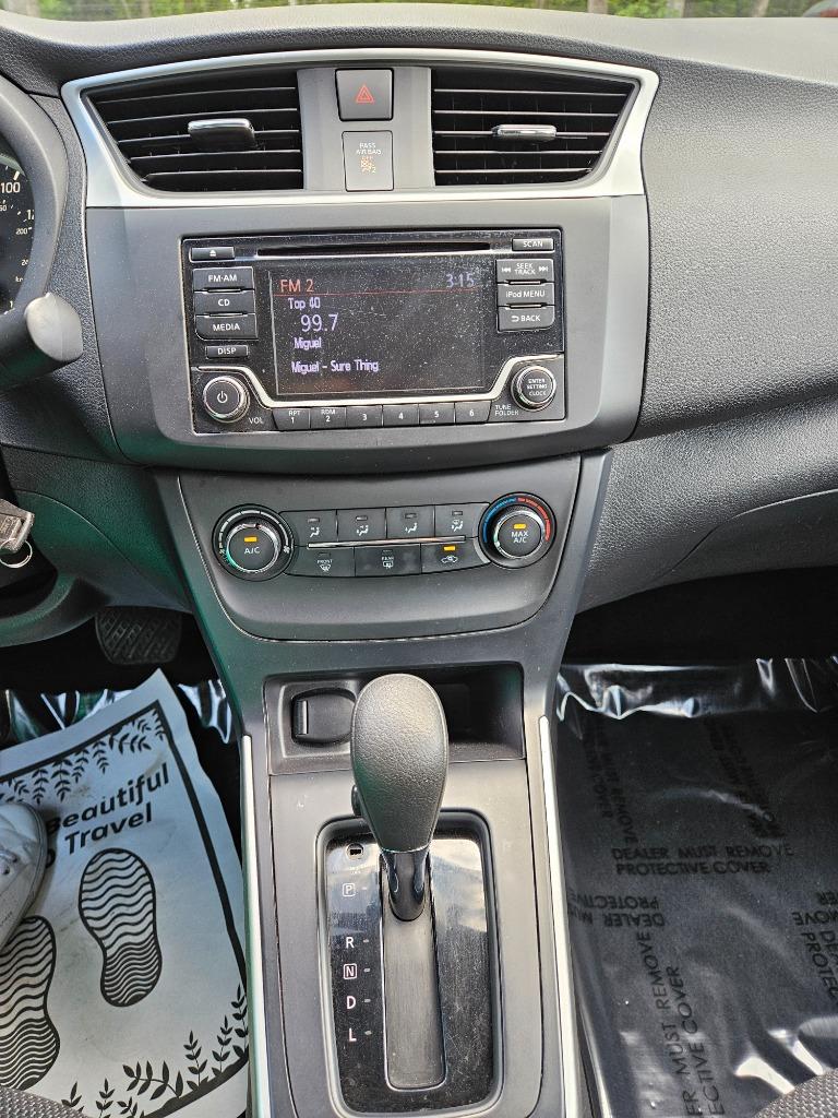 2018 Nissan Sentra S photo