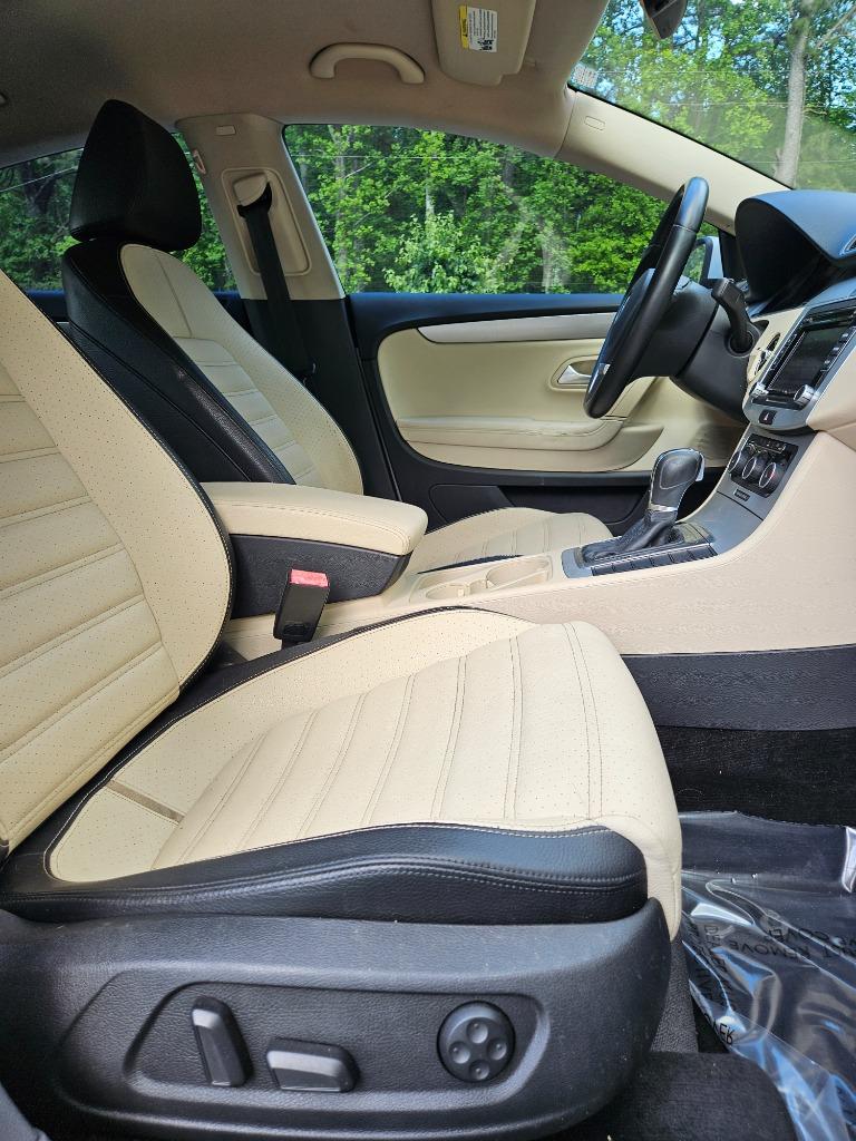 2012 Volkswagen CC Sport PZEV photo