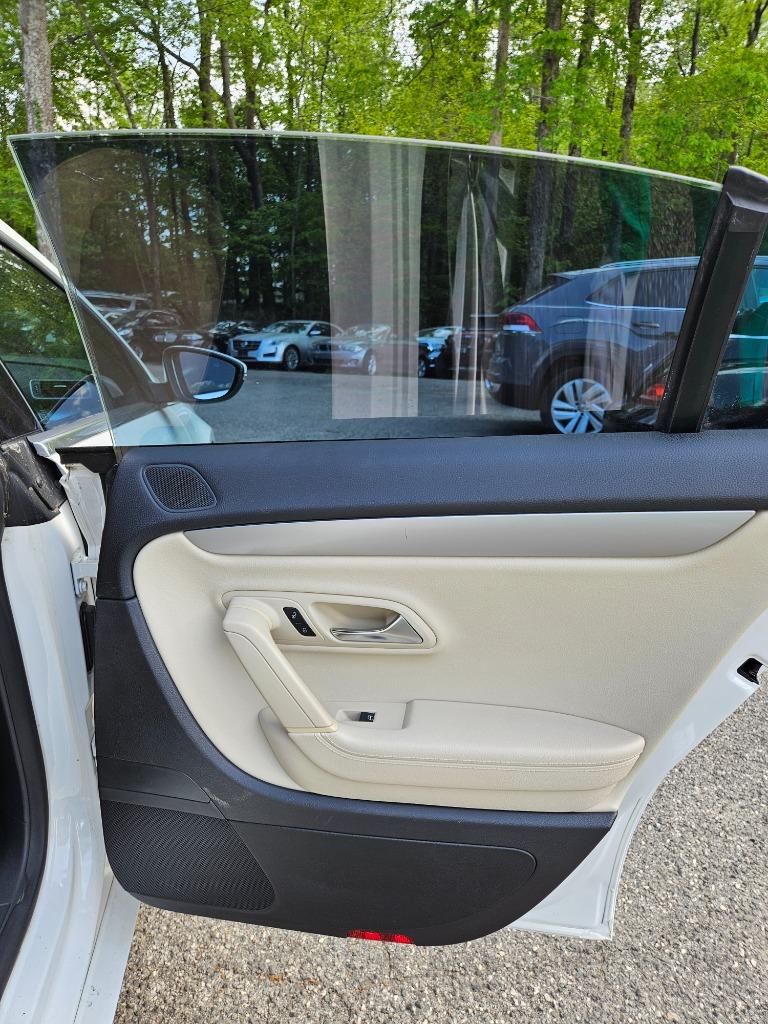 2012 Volkswagen CC Sport PZEV photo