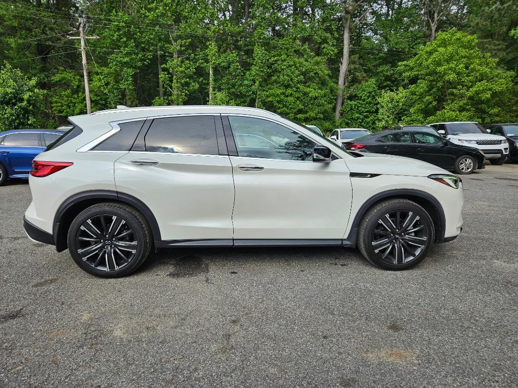 2021 Infiniti QX50 Luxe photo