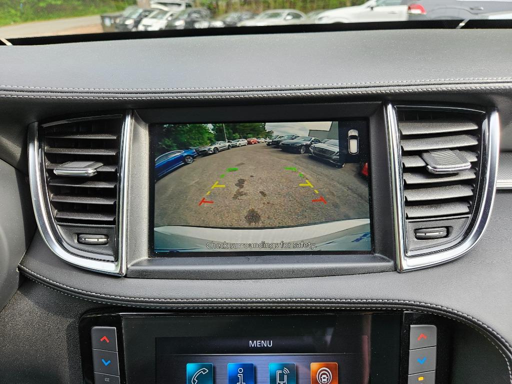 2021 Infiniti QX50 Luxe photo