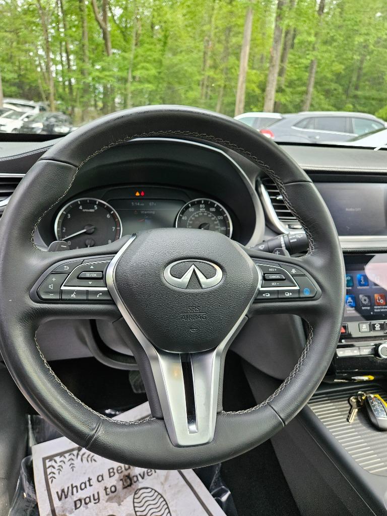 2021 Infiniti QX50 Luxe photo