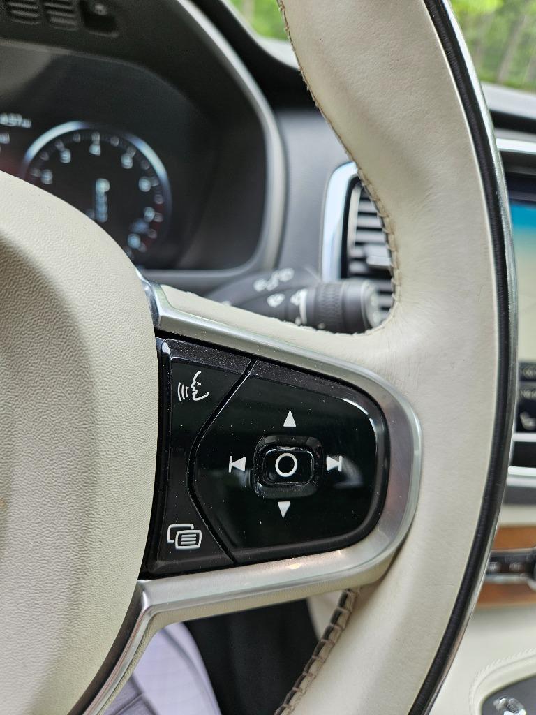2017 Volvo XC90 T6 - Inscription photo