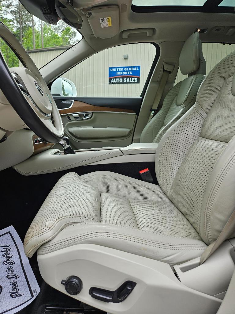 2017 Volvo XC90 T6 - Inscription photo