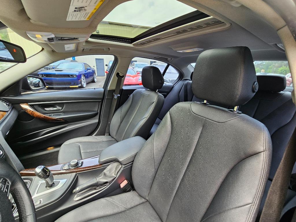 2013 BMW MDX 328i photo