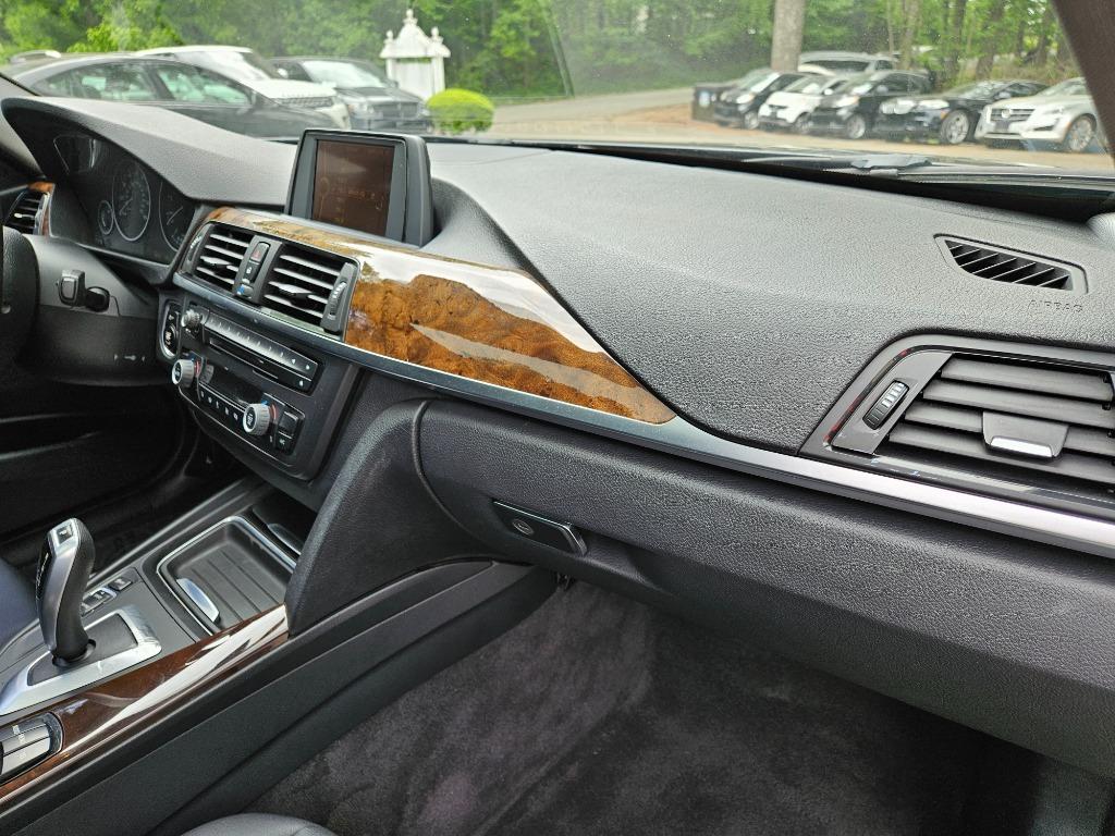 2013 BMW MDX 328i photo