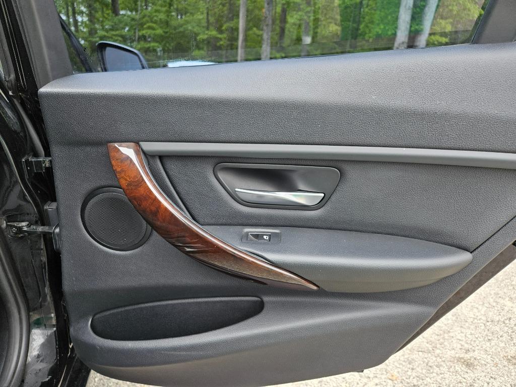 2013 BMW MDX 328i photo