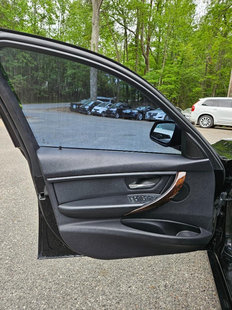 2013 BMW MDX 328i photo