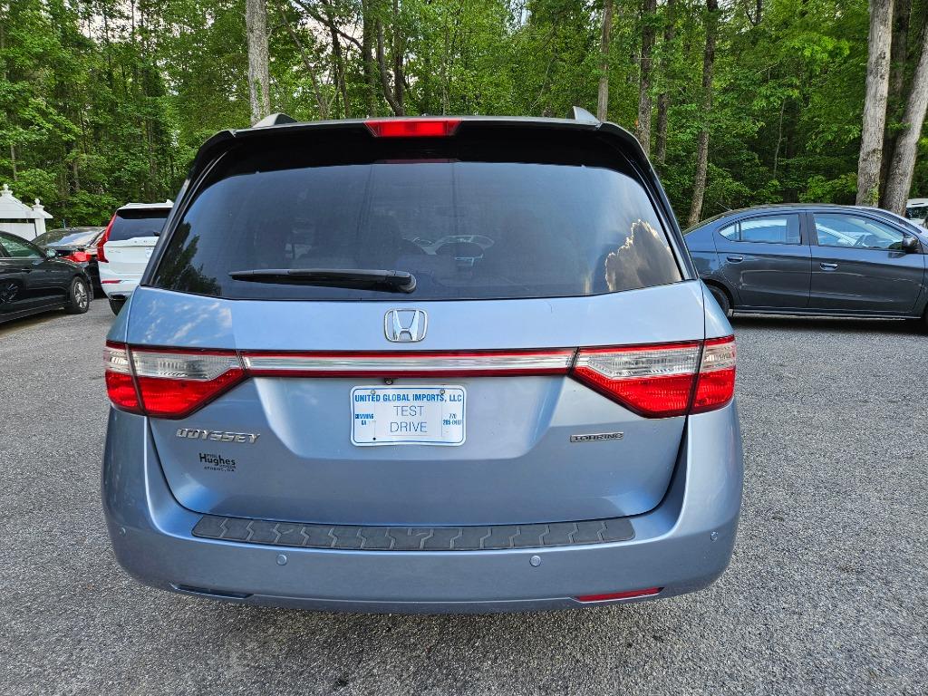 2011 Honda Odyssey Touring photo