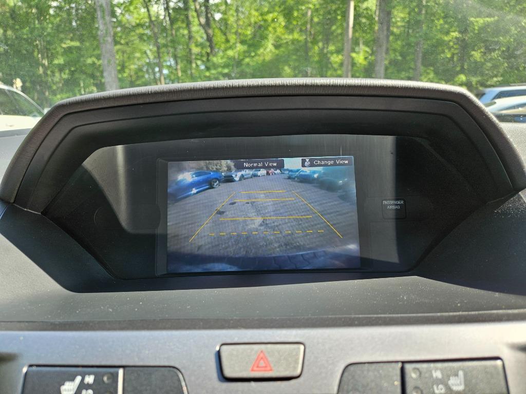 2011 Honda Odyssey Touring photo