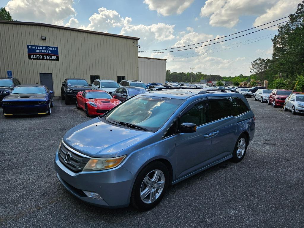 2011 Honda Odyssey Touring photo