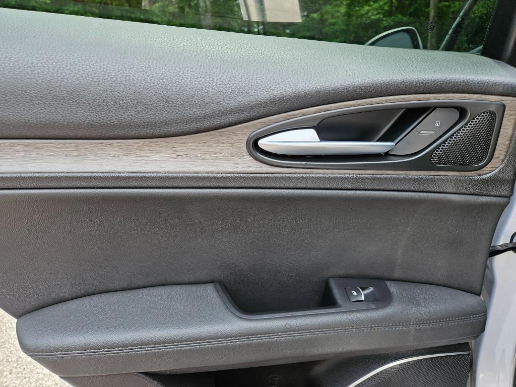 2022 Alfa Romeo Stelvio - $23,600