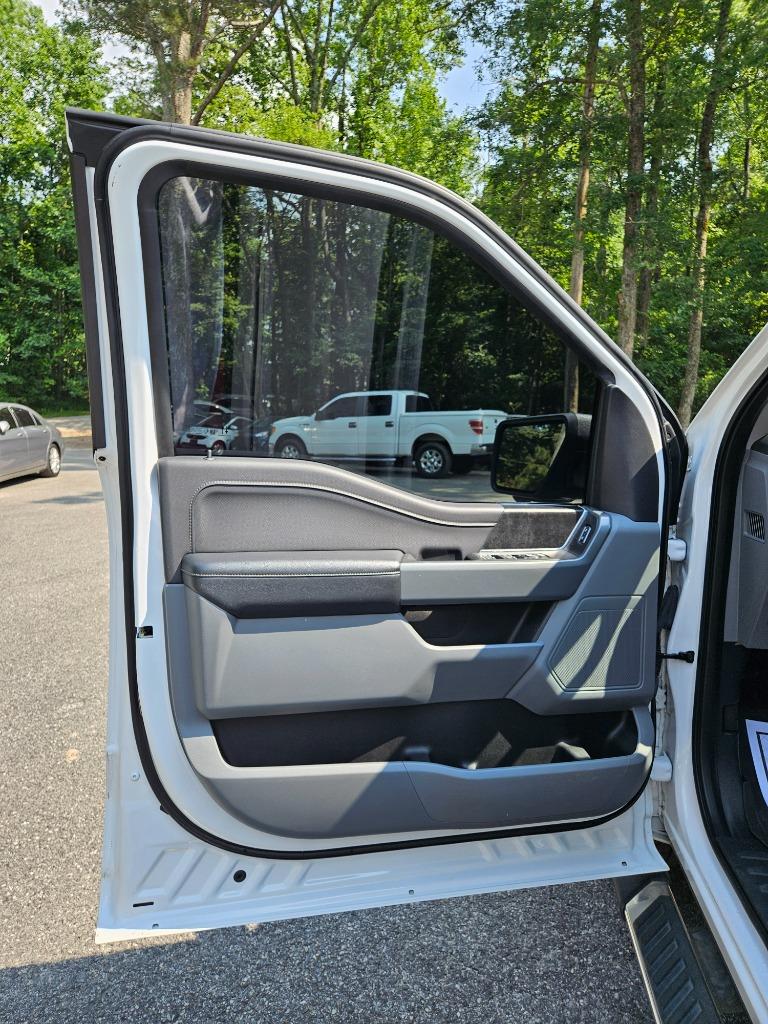 2022 Ford F150 XLT photo