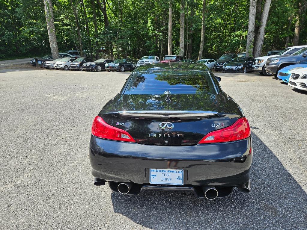 2009 Infiniti Legend Sport photo