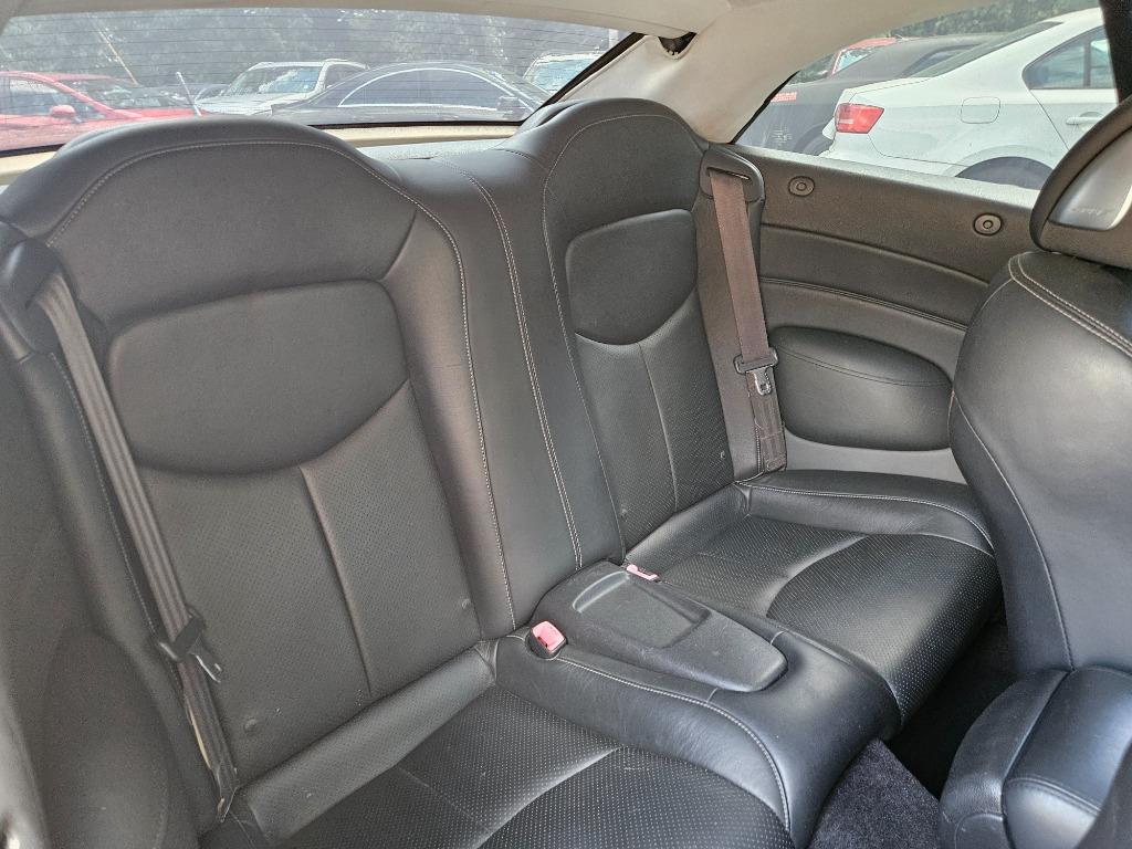 2009 Infiniti Legend Sport photo
