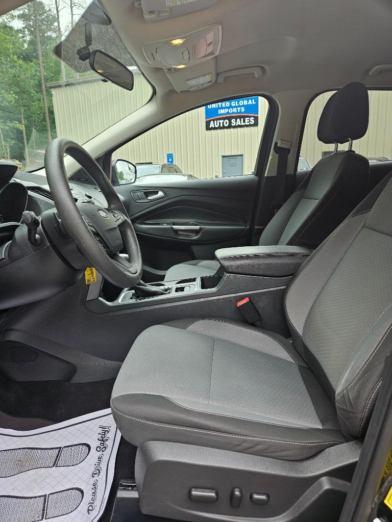 2017 Ford Escape - $8,650