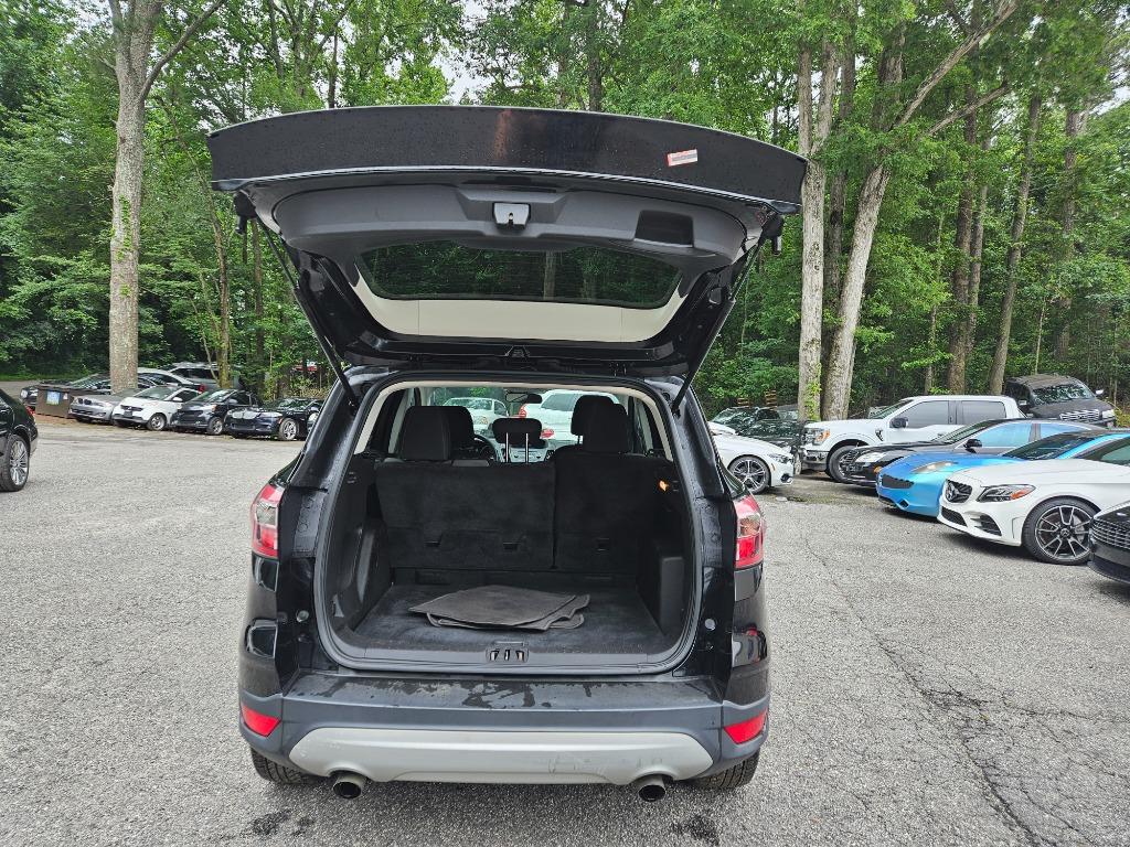 2017 Ford Escape - $8,650