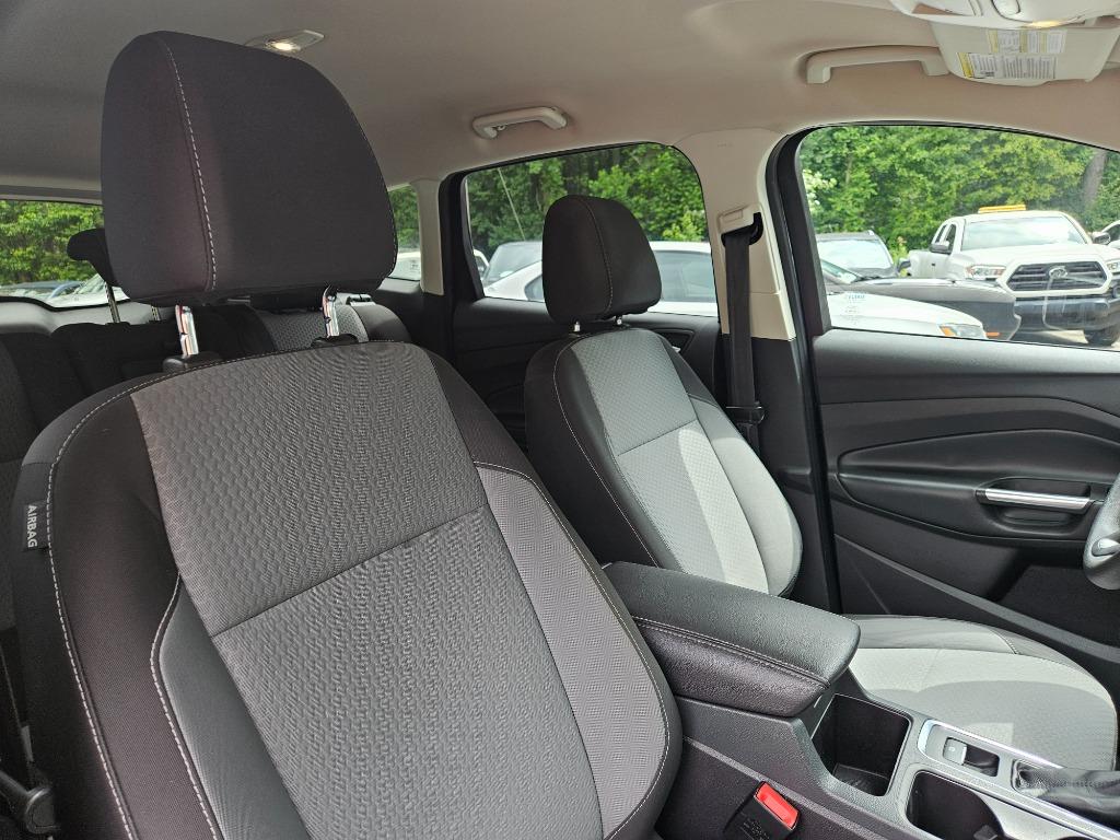 2017 Ford Escape - $8,650