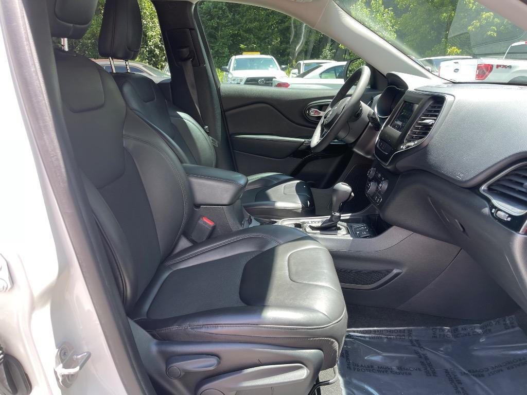 2020 Jeep Cherokee - $17,985