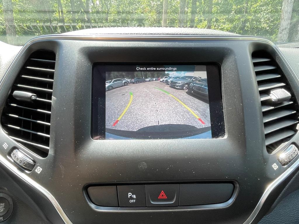 2020 Jeep Cherokee - $17,985