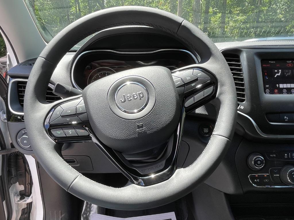 2020 Jeep Cherokee - $17,985