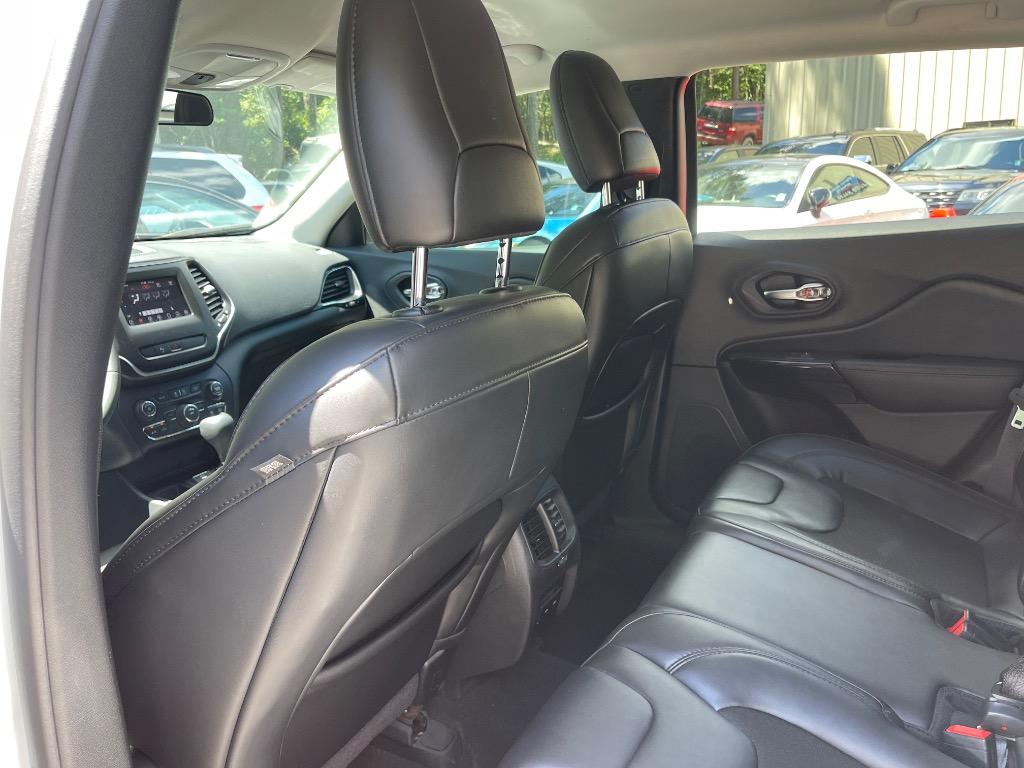 2020 Jeep Cherokee - $17,985