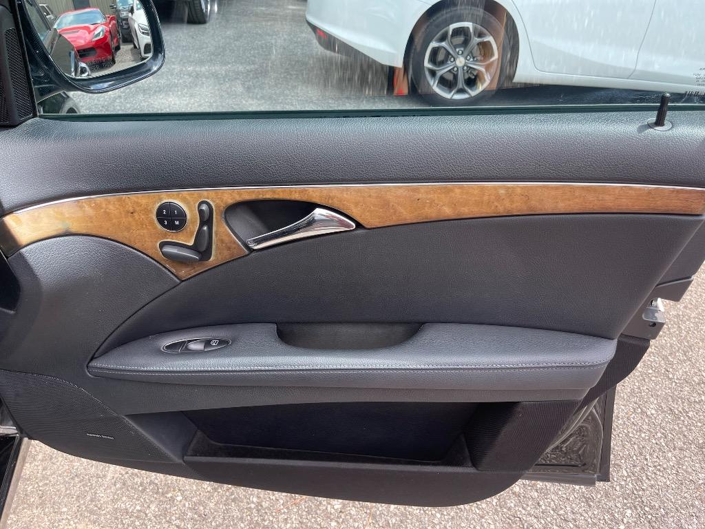 2008 Mercedes-Benz E-Class - $7,285