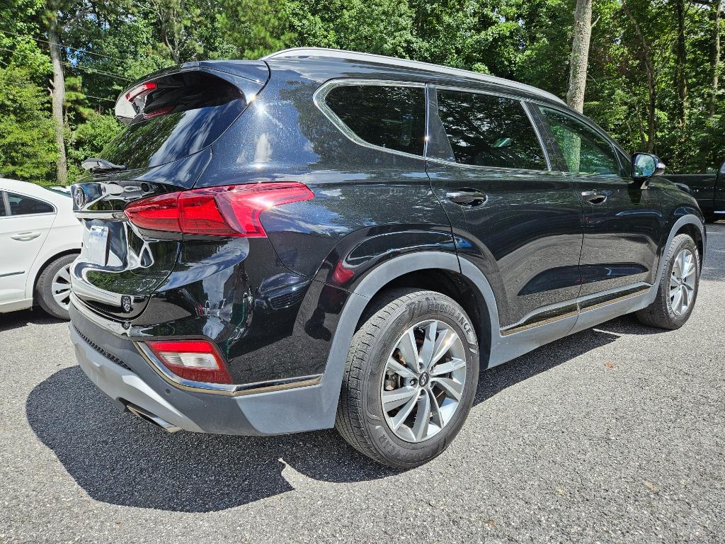 2019 Hyundai Santa Fe - $16,400