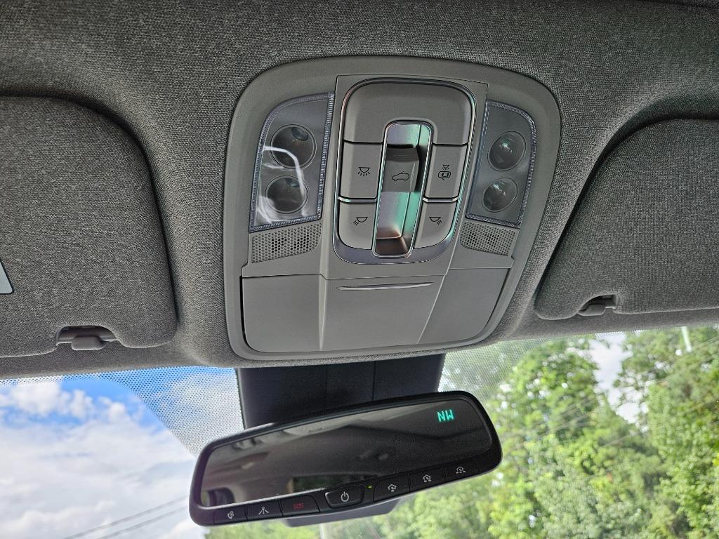 2019 Hyundai Santa Fe - $16,400