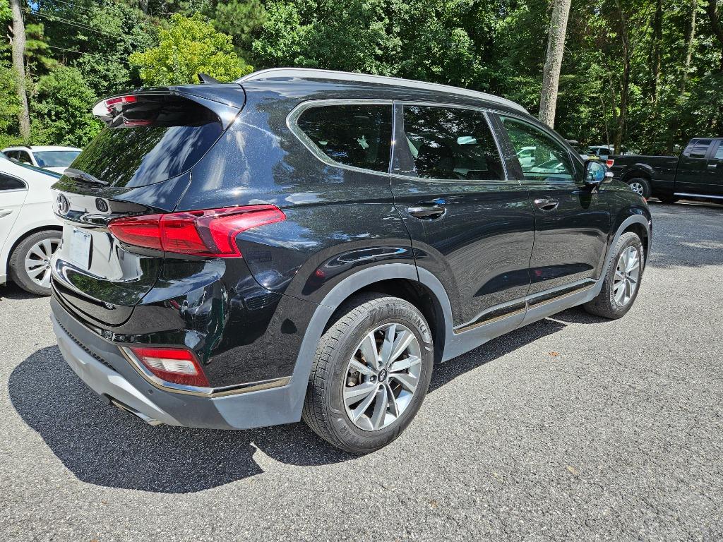 2019 Hyundai Santa Fe - $16,400
