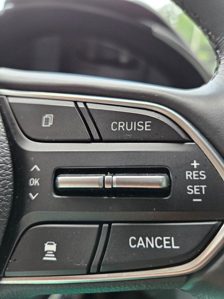 2019 Hyundai Santa Fe - $16,400
