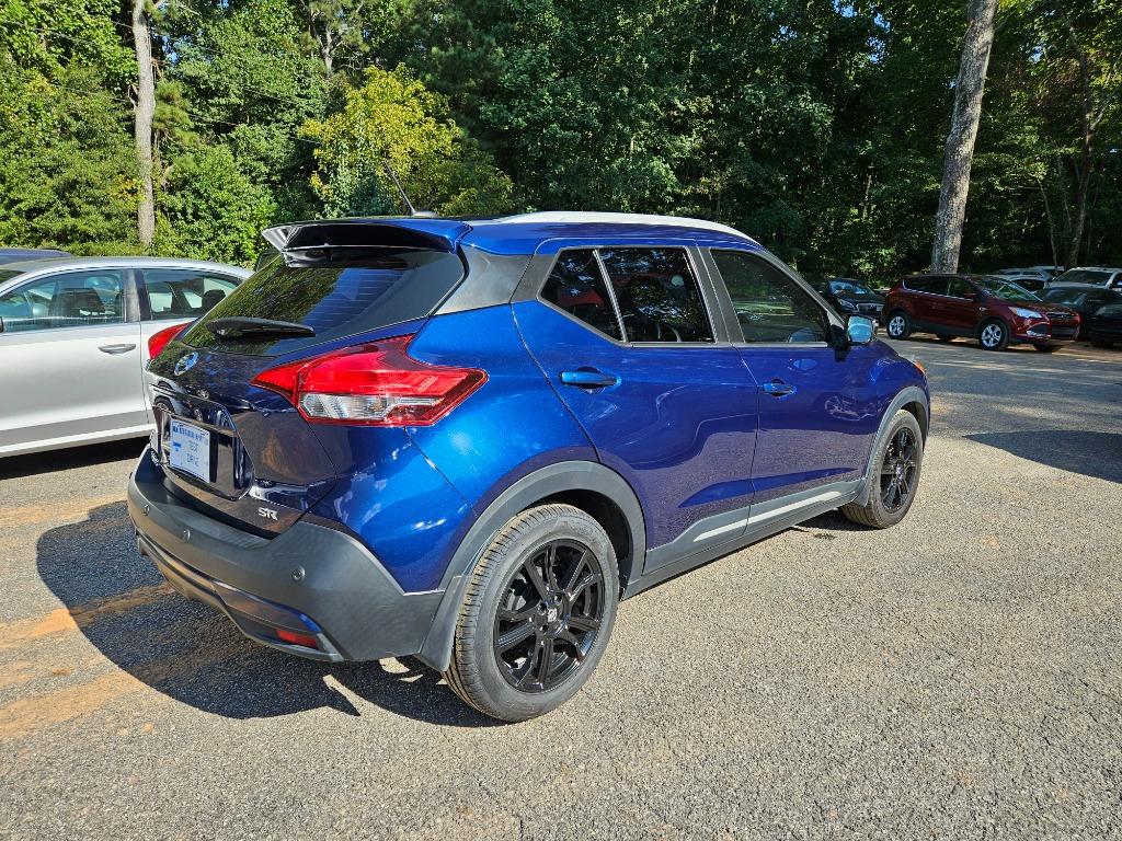 2020 Nissan Kicks - $11,200