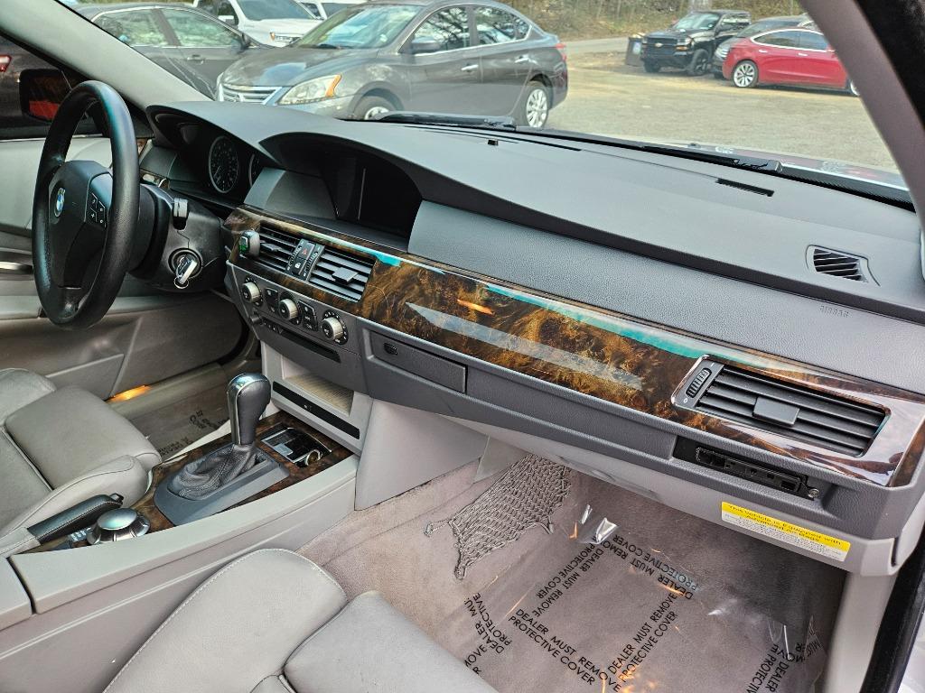 2004 BMW 525i - $7,985