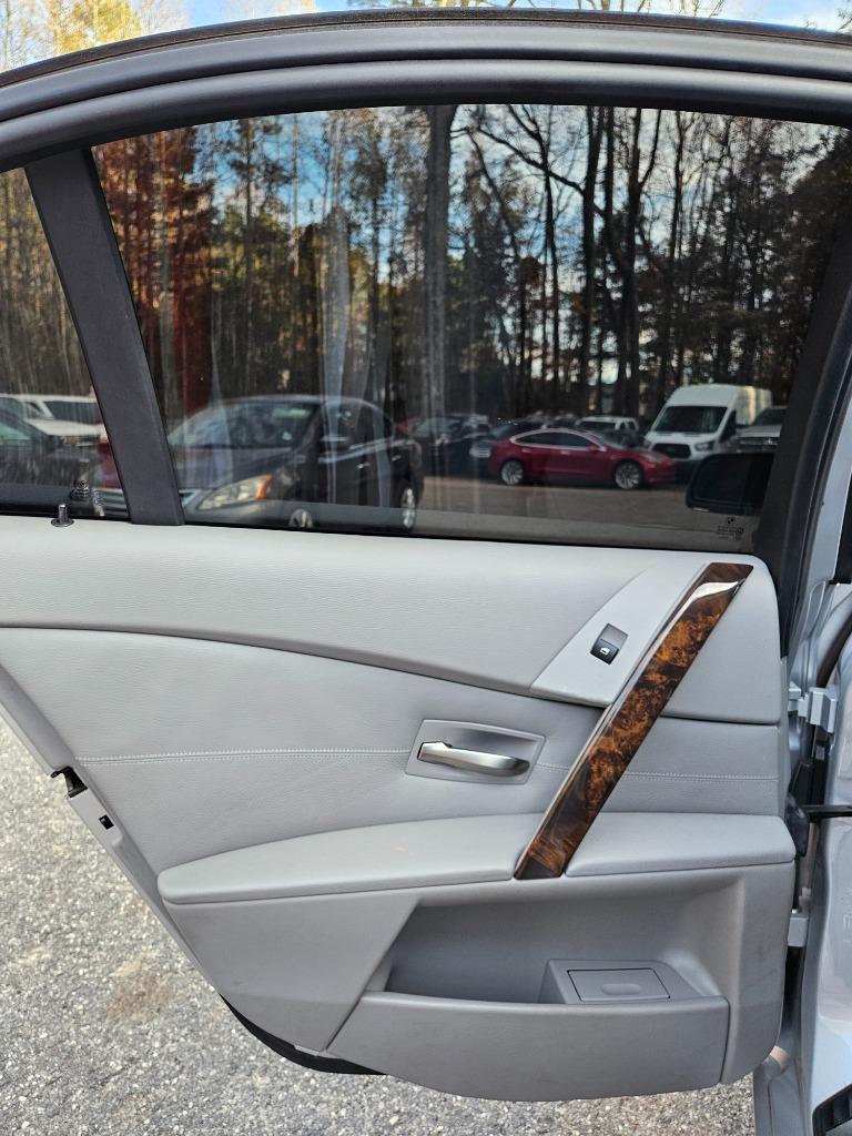 2004 BMW 525i - $7,985