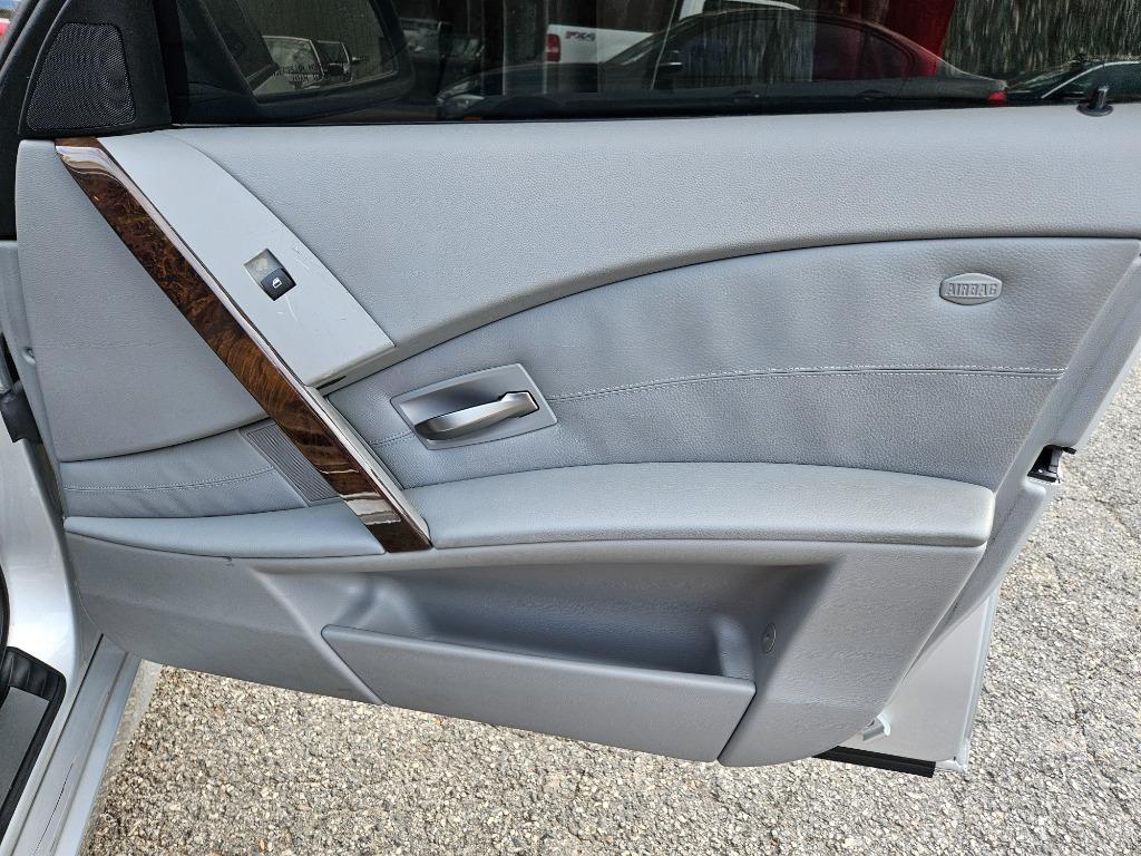 2004 BMW 525i - $7,985