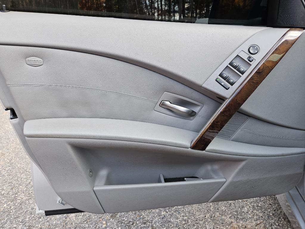 2004 BMW 525i - $7,985