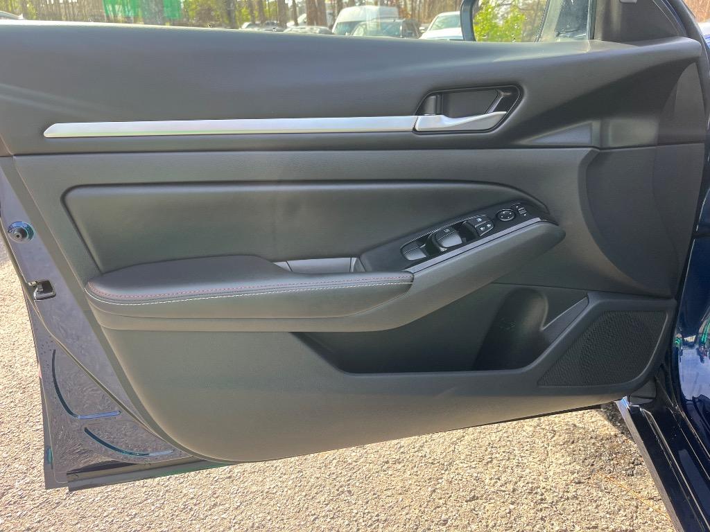 2024 Nissan Altima - $20,185