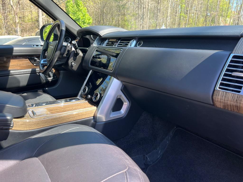 2018 Land Rover Range Rover - $27,985